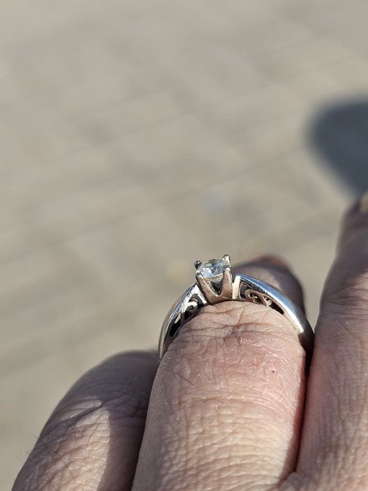 Бриллиант 4.5мм 585проба