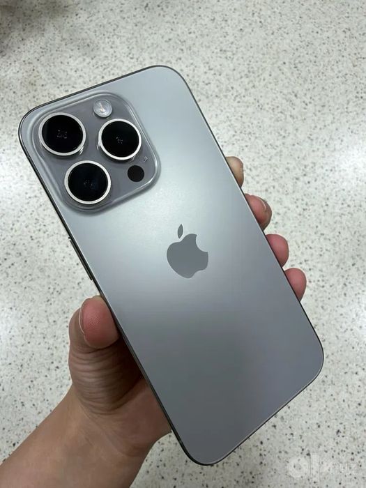 iPhone 15 pro 128 GB