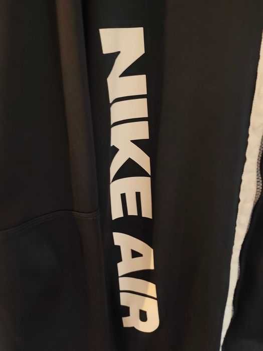 Мъжко спортно горнище Nike Air Max