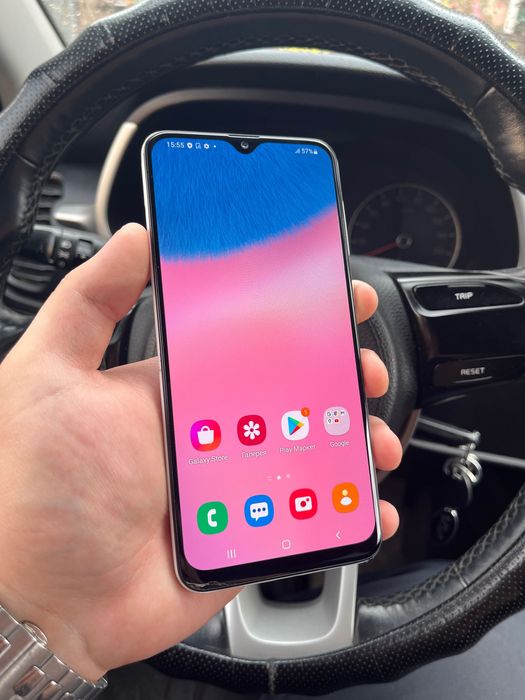 Samsung A30S 32гб белый