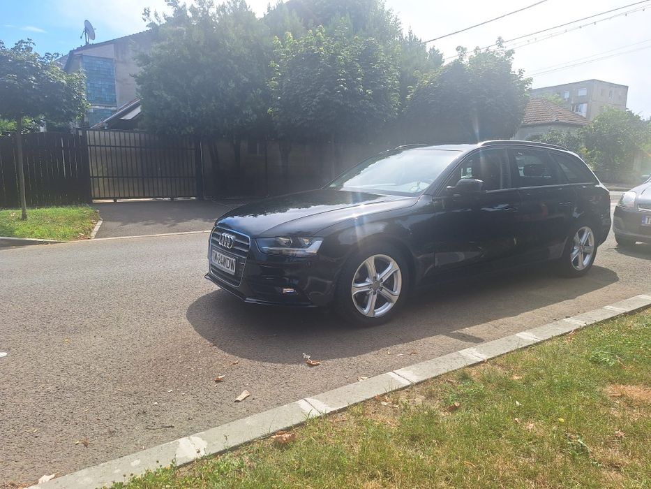 Audi A4 b8 an fabricație 2013 proprietar