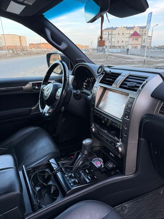 Lexus GX 460 в отличном состоянии