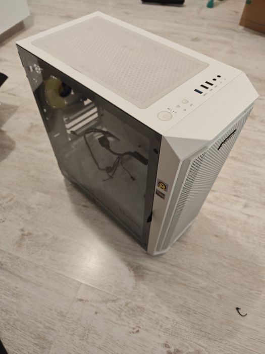 Kit carcasă + sursă gaming Aqirys Wezen white