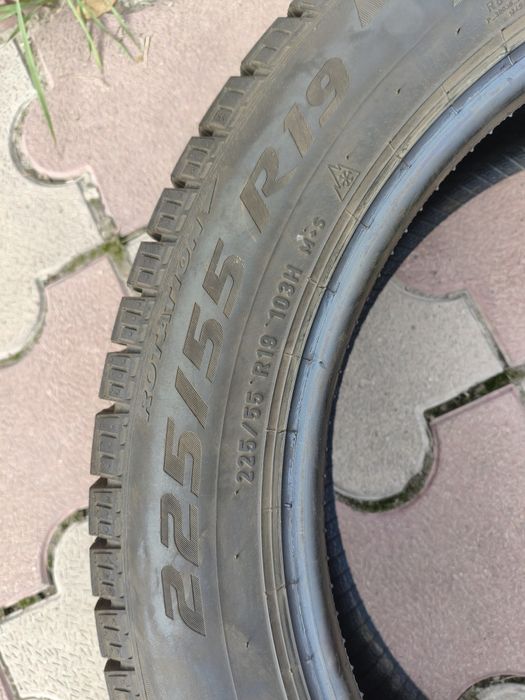 Шины зимние 4 штуки "Pirelli"