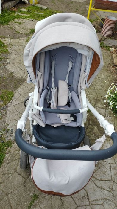 Бебешка количка 2 в 1