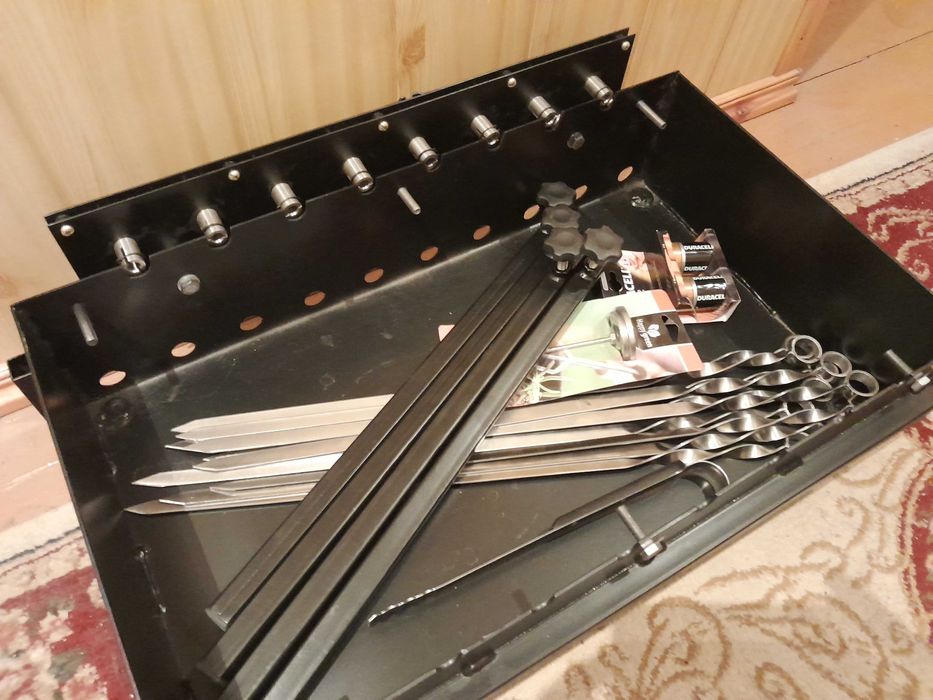 Универсальный мангал с электрическим приводом вращения шампуров