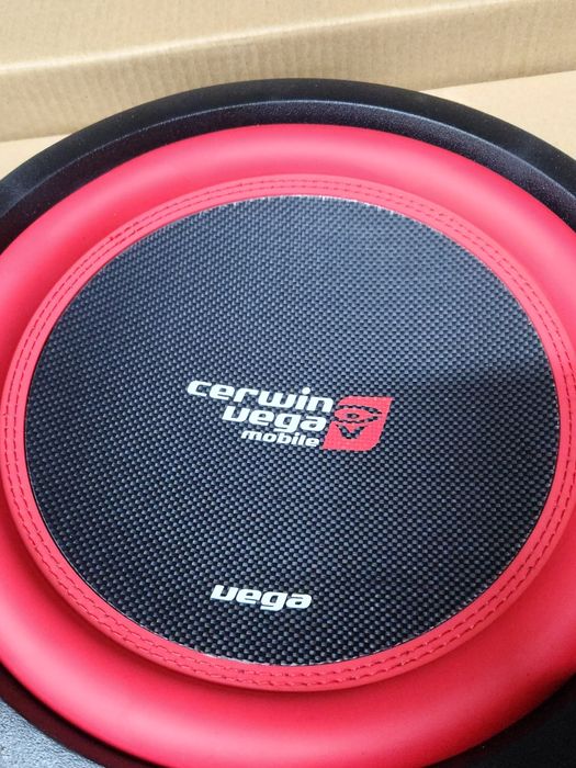 Subwoofer auto Cerwin Vega nou