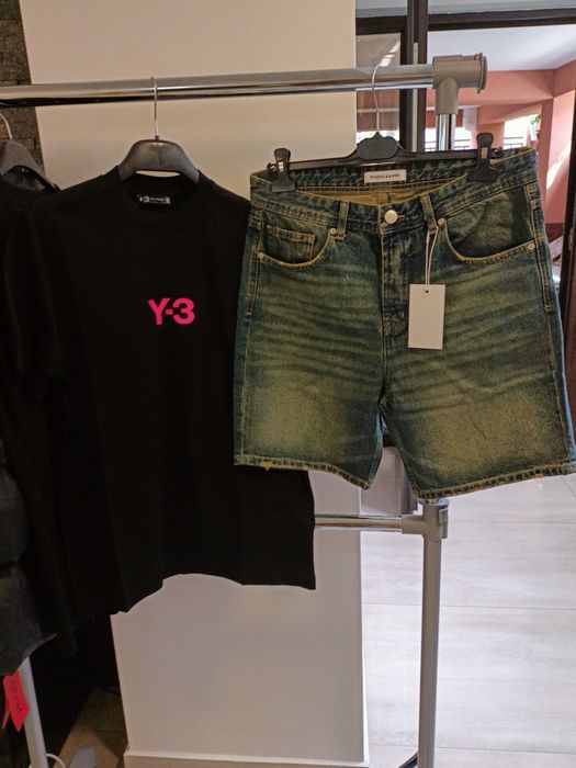 Compleu barbati tricou și pantalon scurt de blugi