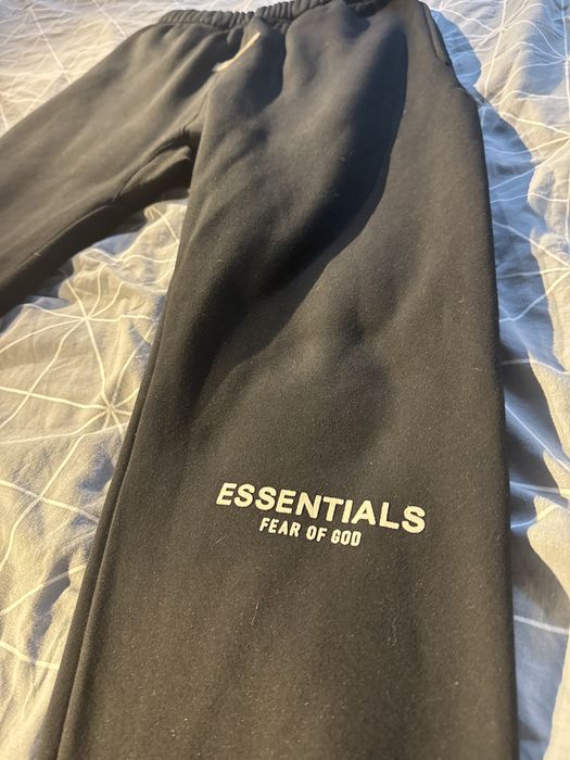 Pantaloni Lungi Essential, Negrii, Marimea M, putin purtati fara defecte