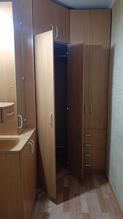 Шкафы для прихожей