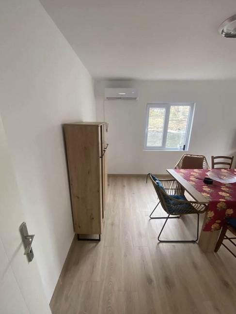 Продава се Къща в Бургас, Център - 96 кв.м за 1727 €/кв.м - Снимка #4