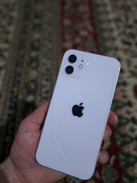 Iphone 12 ishlatishga tayyor holatda