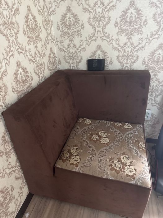 Продается    диван