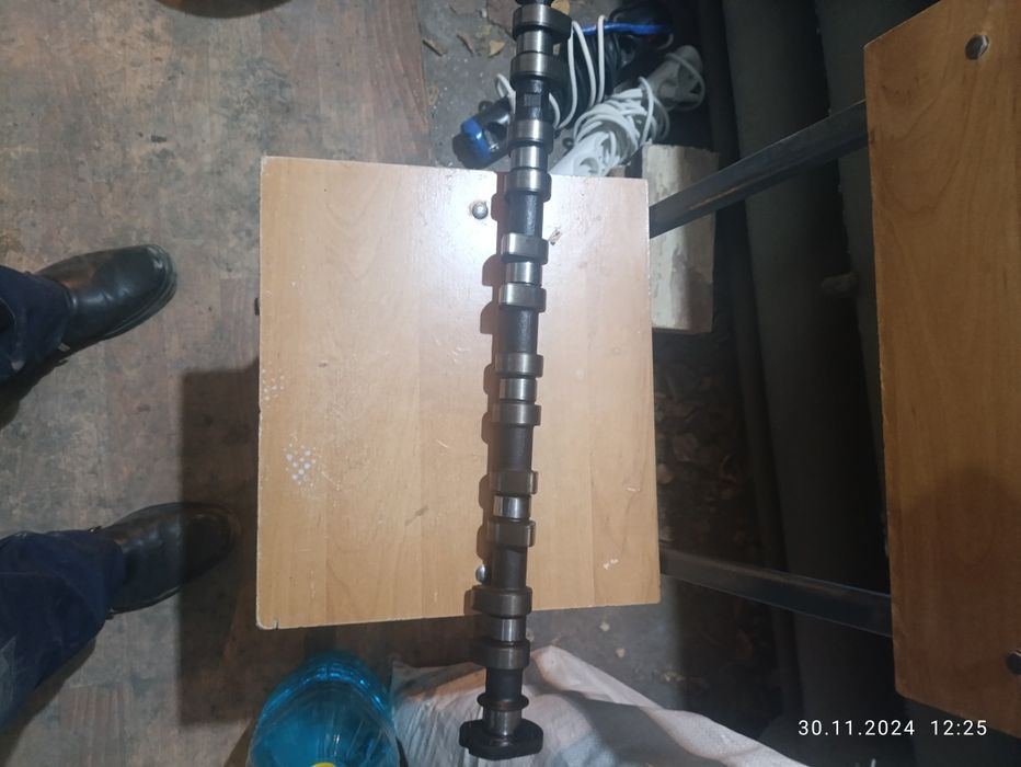 Распредвал впускной м50