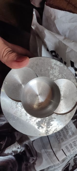 Поршня КамАЗ 8 штук