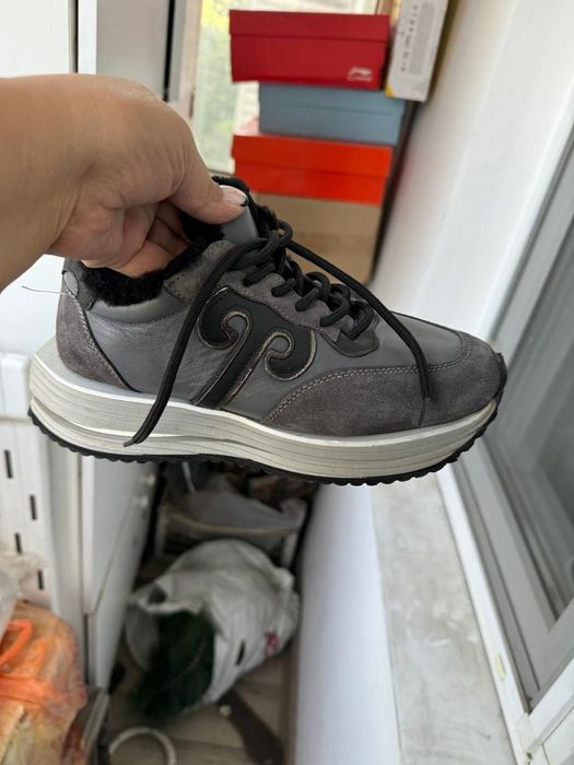 Детский столик для кормления