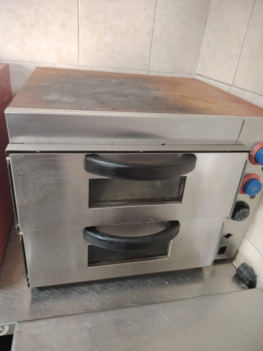 продаю пицца печь