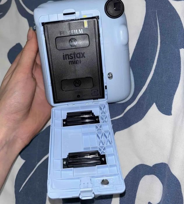 фотоаппарат instax mini 12