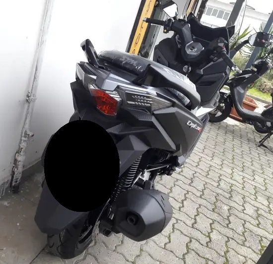 SYM Cruisym 300 – an 2023 | 4.800 km, carnet service | Stare impecabil