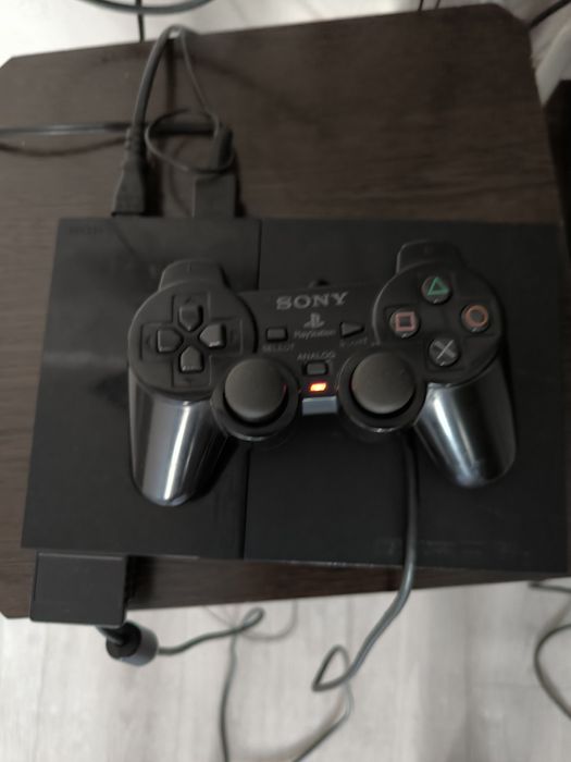 Продам рабочую ps2