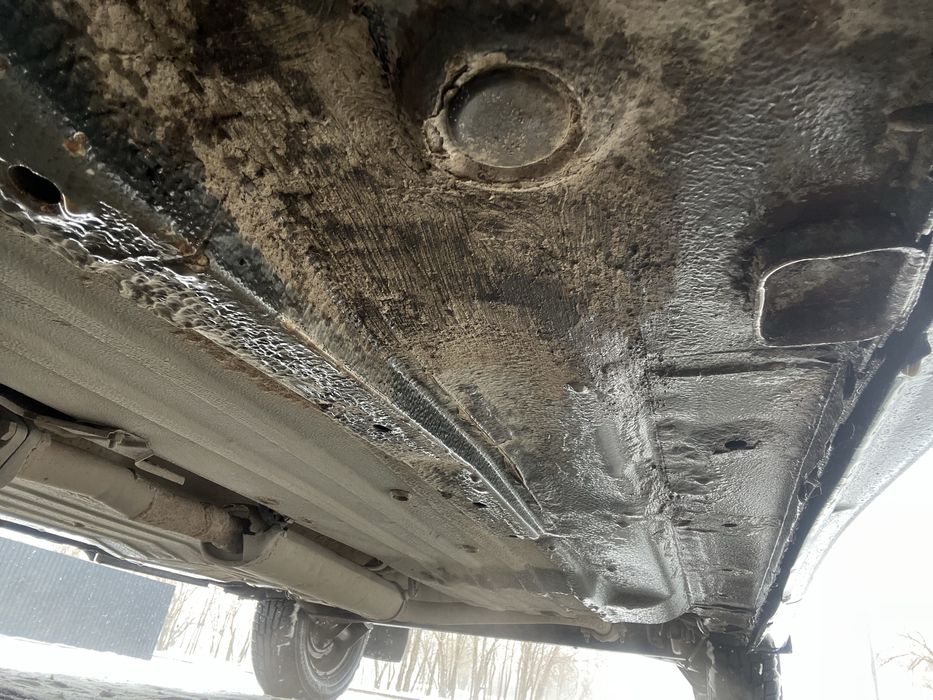 Продам 2114 год 2005