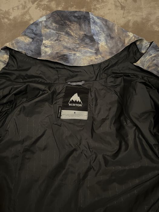 Яке за сноуборд Burton