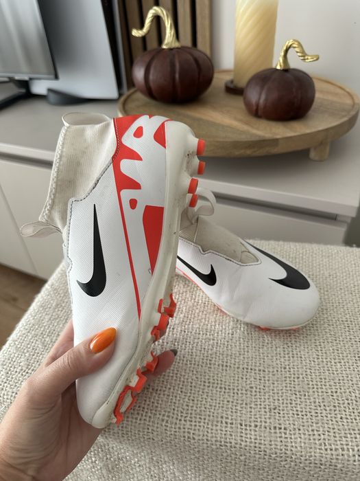 Incaltaminte Nike fotbal