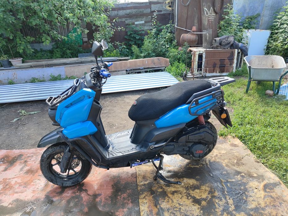 Продам скутер танк