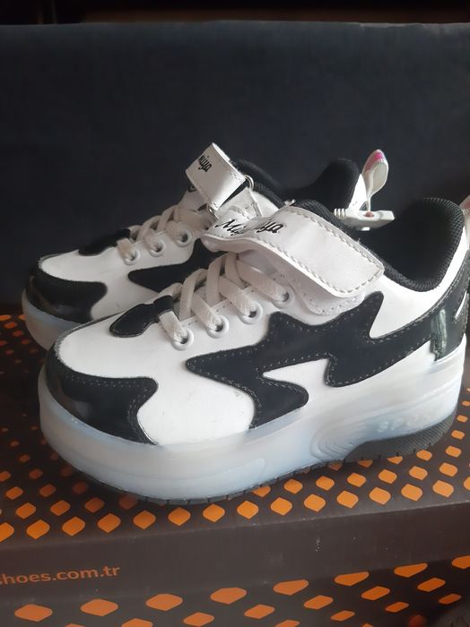 Продам ролики на девочку