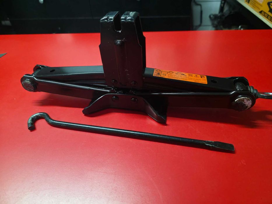 CRIC AUTO OEM Renault Captur Duster Kadjar Nissan Dacia CA NOU