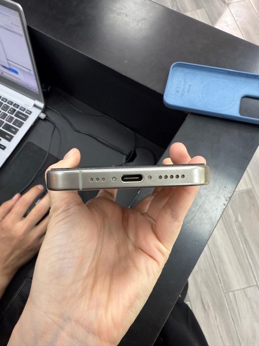 Iphone 15 pro 256 гб
