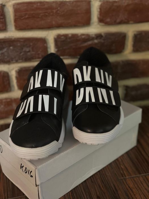 Adidasi originali Donna Karan 40