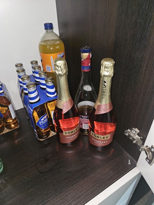 Bere sampanie cognac