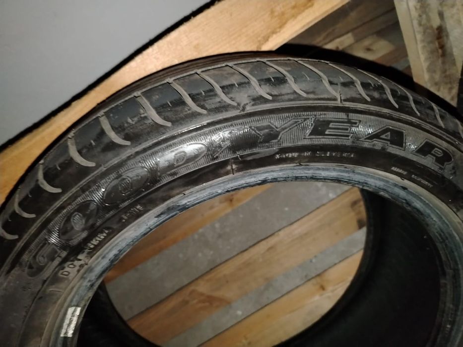 Продам шины или обменяю на 15 р