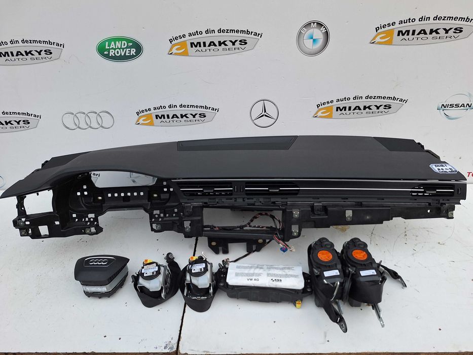 Plansa de bord+kit airbag-uri(volan+pasager,centuri)AudiA6C8 2018-2023
