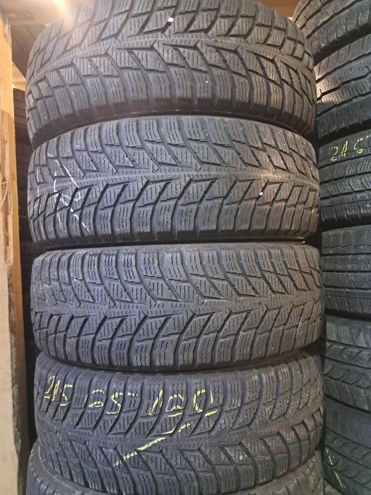Anvelope second iarna 215 65 R16C Nokian 7mm 2021/2022