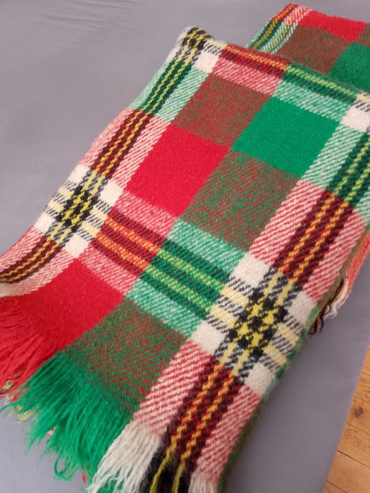 Родопски вълнени одеала