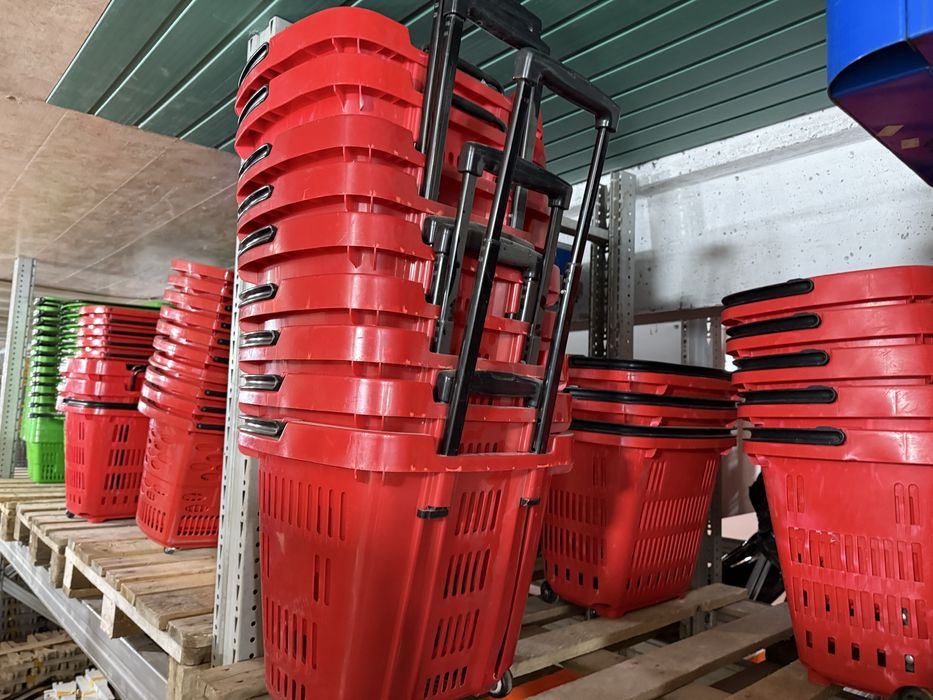 Корзинки покупательские б/у