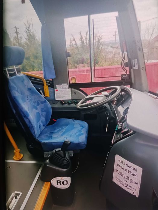 Vând Autocar Isuzu 2008 Instare bună de funcționare.
