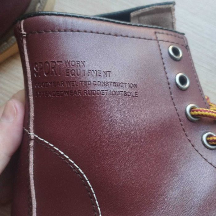 Продам ботинки аля Martens