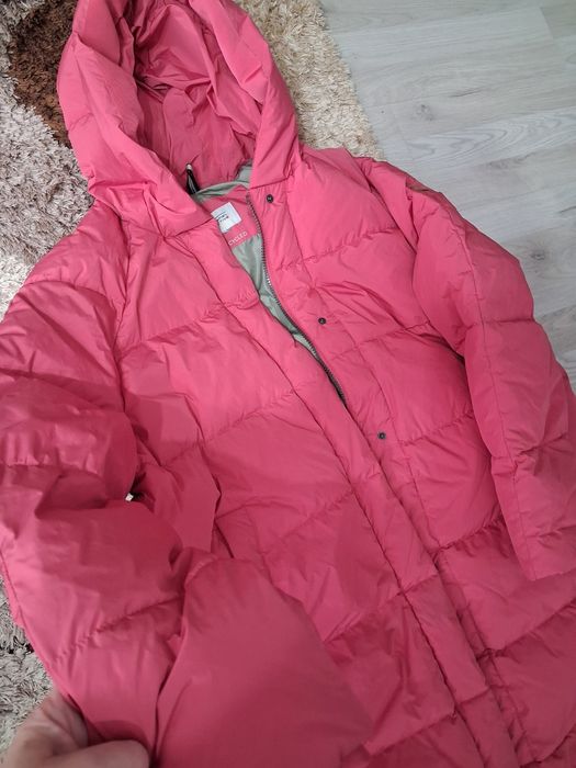 Geaca iarna dama.bust 140.cm