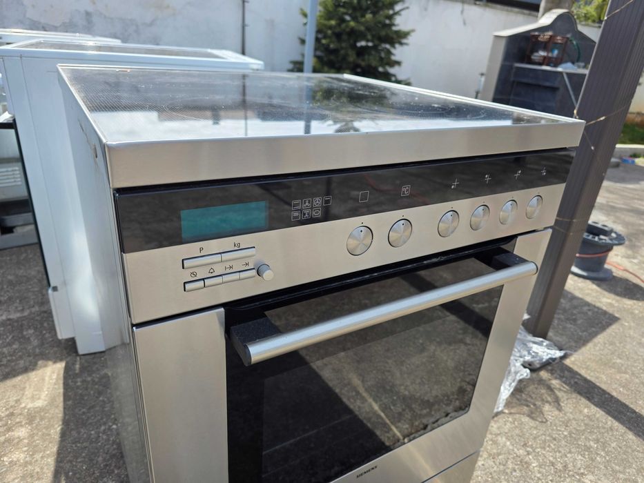 Печка с керамичен плот Siemens