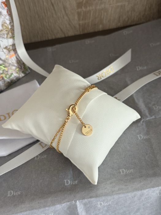 Bratara Dior aurie