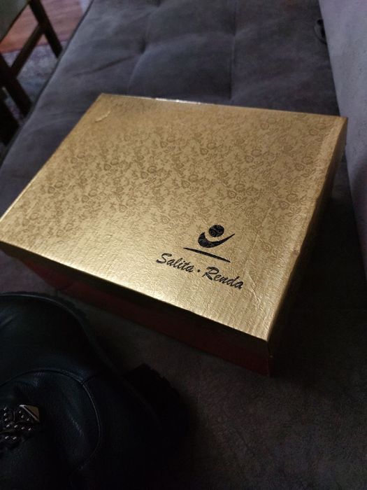 Zimniy   etik  sifati yaxshi  noviy