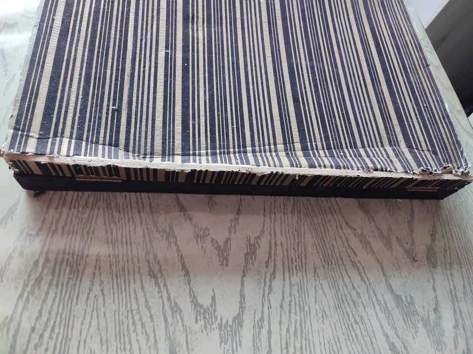 Посребрени италиански прибори за хранене.