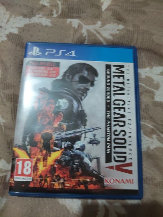 Play station 4 и волан