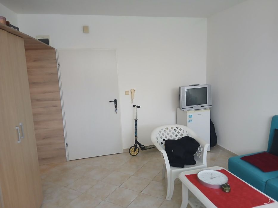 Продава се студио в Sunset Kosharica