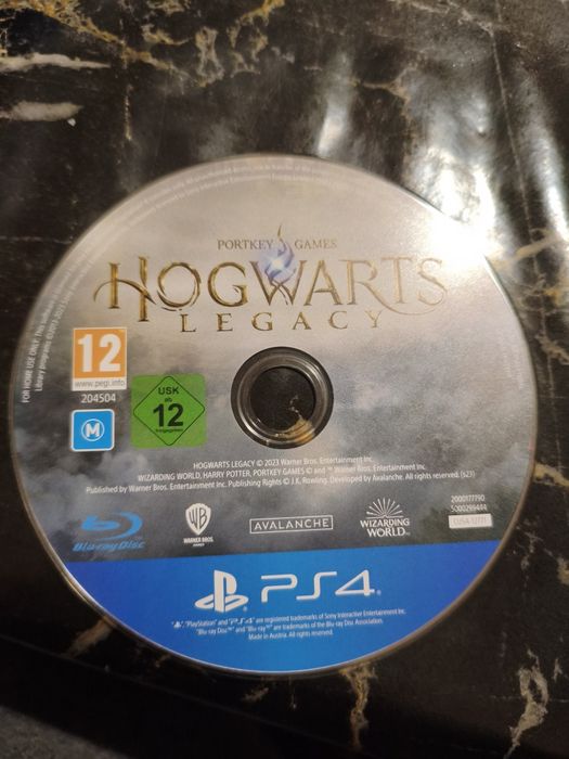 Играта Hogwarts Legacy за PS4