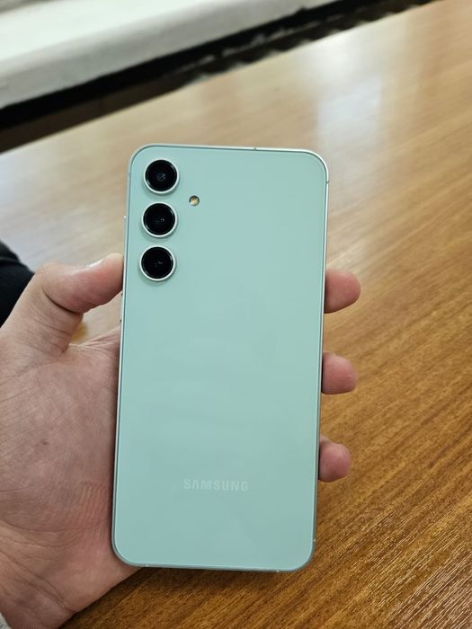 Samsung Galaxy S23 FE