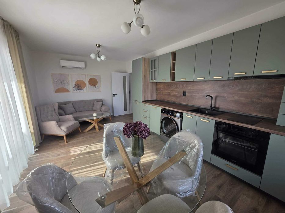 Обзаведен двустаен апартамент в Центъра,гр.Хасково